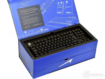 MOUNTAIN Everest Max 1. Unboxing 5