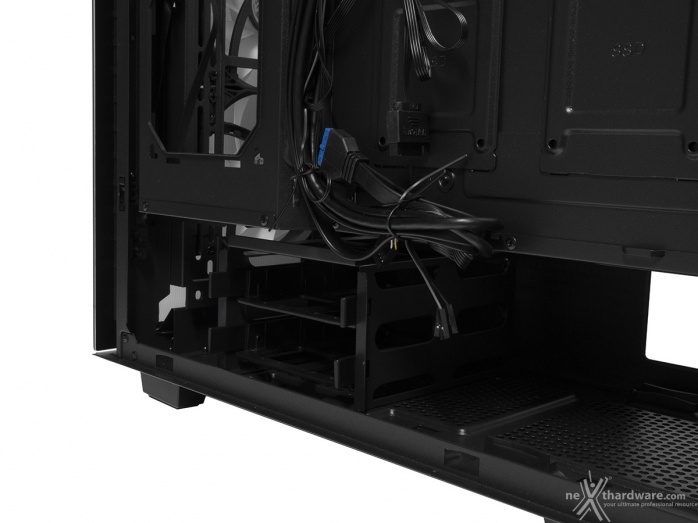 Thermaltake Divider 500 TG ARGB 3. Interno 10