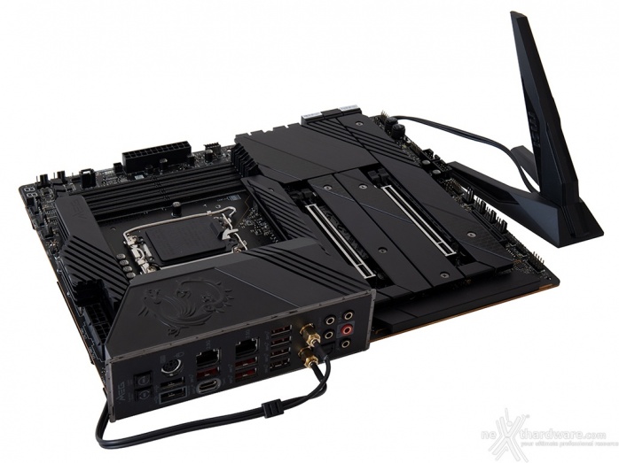 MSI MEG Z690 UNIFY 5. Connettività 10