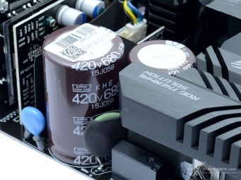 ROG THOR 1000W Platinum II 5. Componentistica & Layout - Parte seconda 4