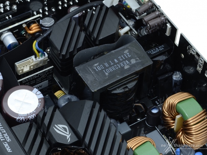 ROG THOR 1000W Platinum II 5. Componentistica & Layout - Parte seconda 5