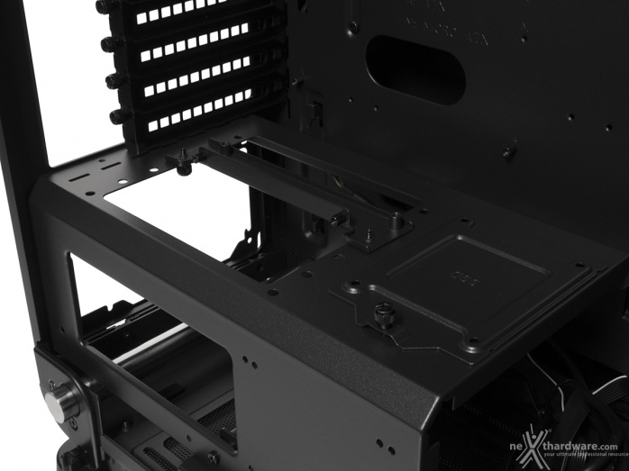 Thermaltake Core P6 TG ARGB 3. Interno 3