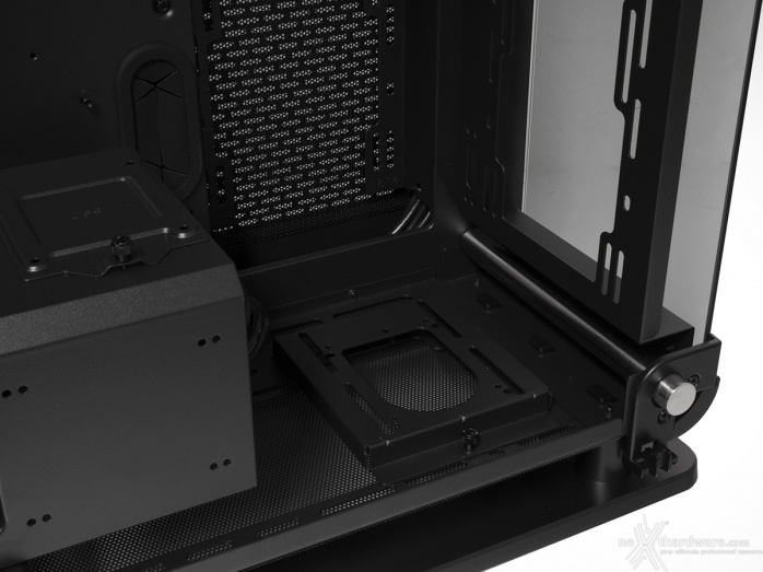Thermaltake Core P6 TG ARGB 3. Interno 5
