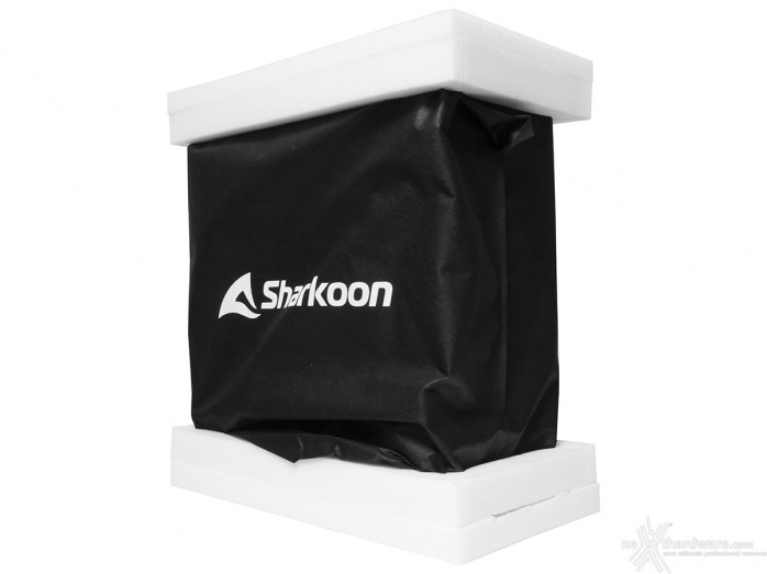 Sharkoon REV300 1. Packaging & Bundle 2