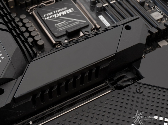 ASUS ROG MAXIMUS Z690 EXTREME 6. Caratteristiche peculiari 12