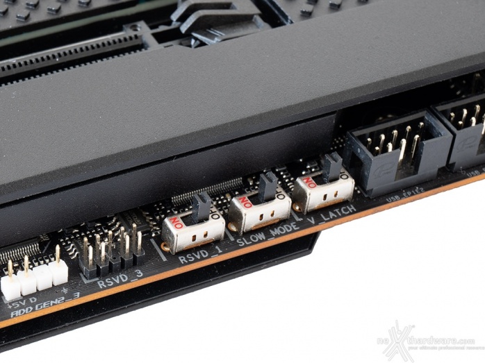 ASUS ROG MAXIMUS Z690 EXTREME 6. Caratteristiche peculiari 4