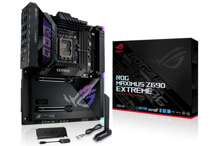 ASUS ROG MAXIMUS Z690 EXTREME 1