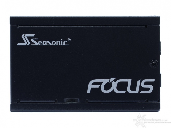 Seasonic FOCUS SPX-750 2. Visto da vicino 3