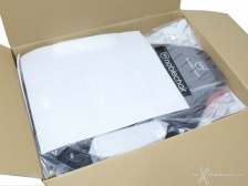 Noblechairs HERO IRON MAN EDITION 1. Packaging & Bundle 6