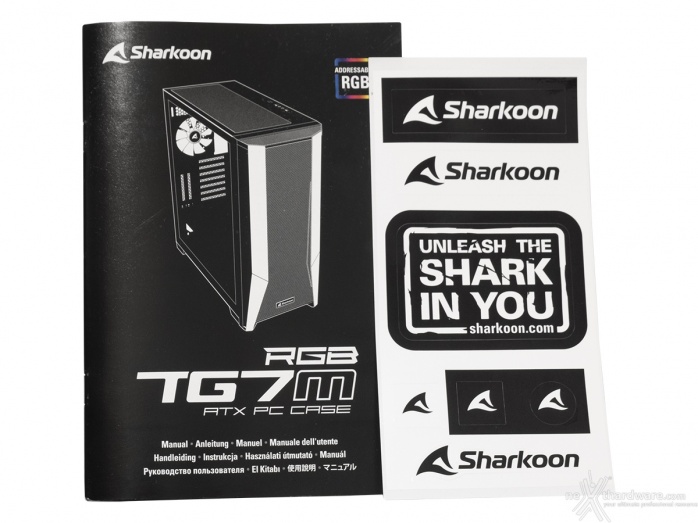 Sharkoon TG7M RGB 1. Packaging & Bundle 4