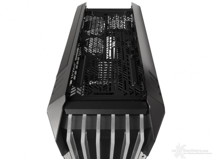 Cooler Master HAF 700 EVO 2. Esterno - Parte prima 14