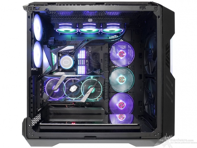 Cooler Master HAF 700 EVO 7. Installazione componenti 10