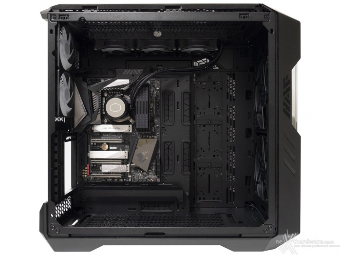 Cooler Master HAF 700 EVO 7. Installazione componenti 2