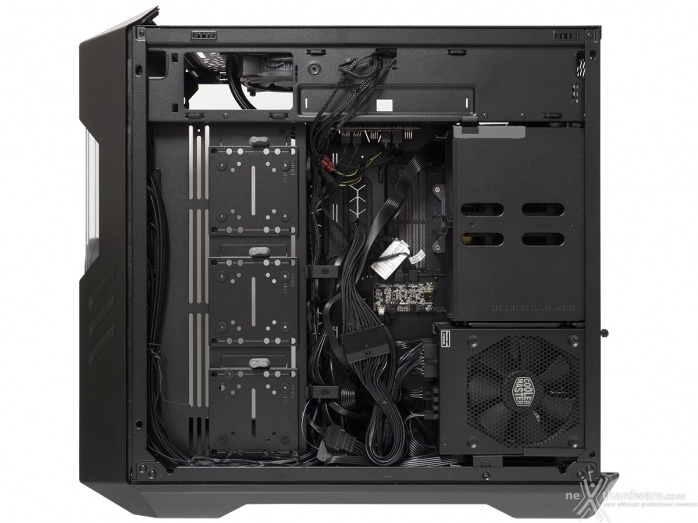 Cooler Master HAF 700 EVO 7. Installazione componenti 4