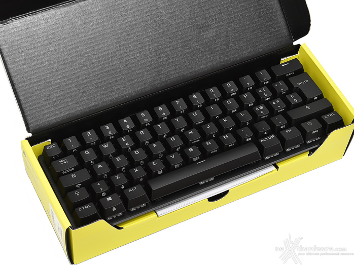 CORSAIR K70 PRO MINI WIRELESS 1. Unboxing 3