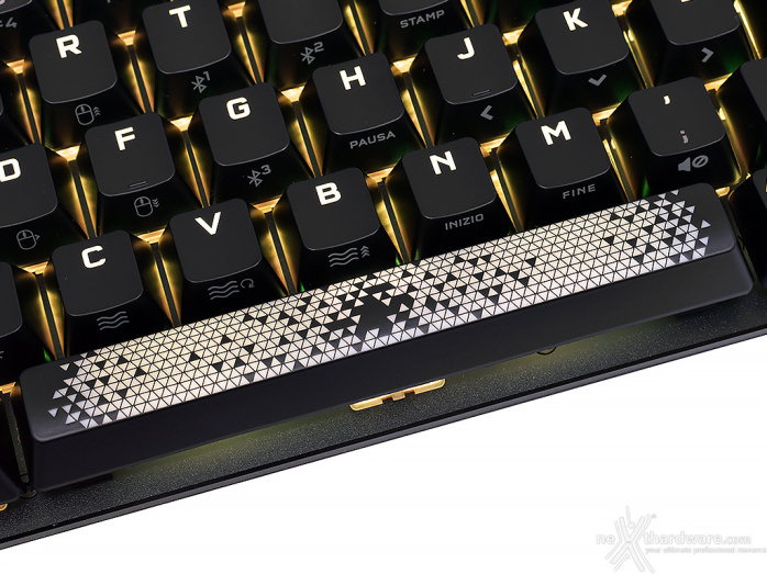 CORSAIR K70 PRO MINI WIRELESS 3. Vista da vicino - Parte seconda 11