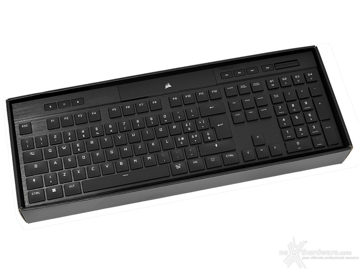 CORSAIR K100 AIR WIRELESS 1. Unboxing 3