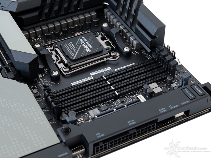 ASUS ROG CROSSHAIR X670E EXTREME 4. Vista da vicino - Parte seconda 7