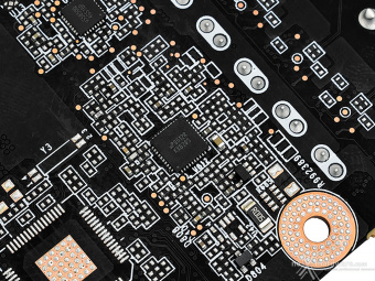 ZOTAC GeForce RTX 4090 AMP Extreme AIRO 5. Layout & PCB 6