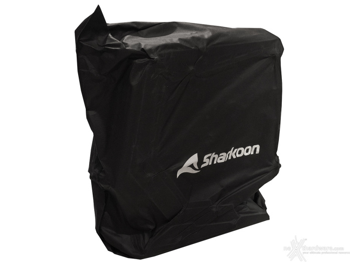 Sharkoon Elite Shark CA700 1. Packaging & Bundle 4