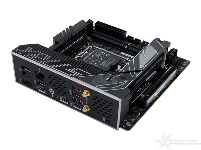 ASUS ROG STRIX Z790-I GAMING WIFI 3. Vista da vicino 4