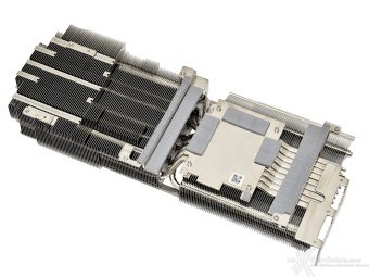 ZOTAC GeForce RTX 4080 AMP Extreme AIRO 4. Vista da vicino - Parte seconda 8