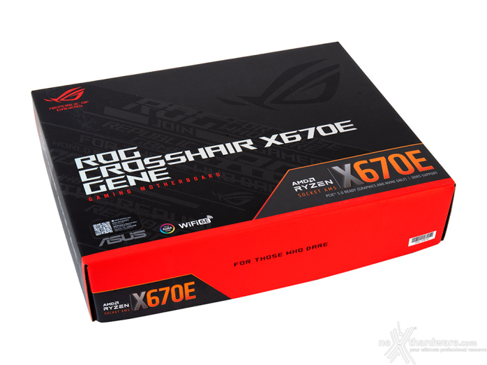 ASUS ROG CROSSHAIR X670E GENE 2. Packaging & Bundle 1