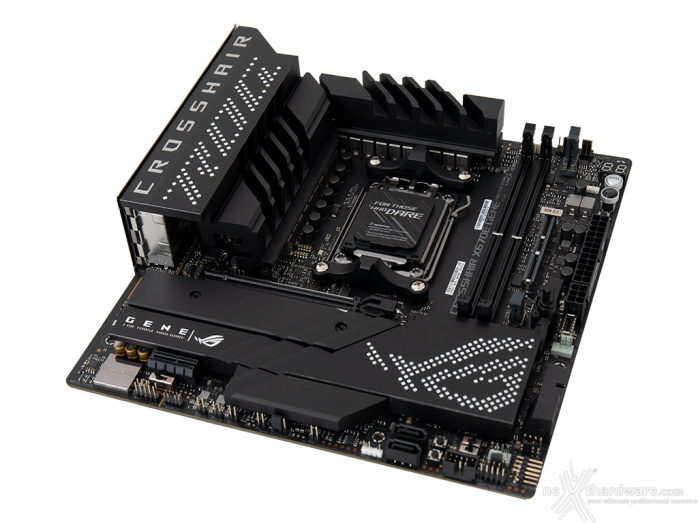 ASUS ROG CROSSHAIR X670E GENE 3. Vista da vicino - Parte prima 1