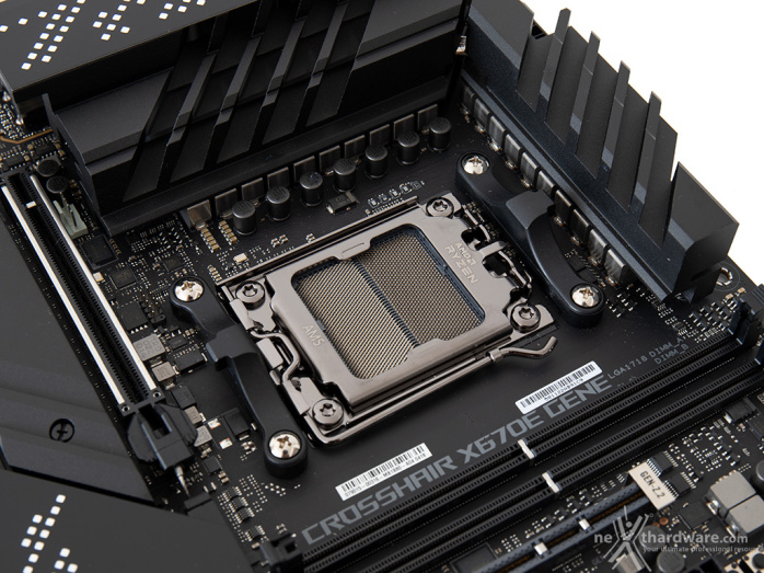 ASUS ROG CROSSHAIR X670E GENE 3. Vista da vicino - Parte prima 6