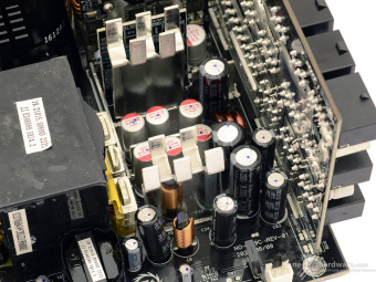 Thermaltake Toughpower GF3 1650W Gold 5. Componentistica & Layout - Parte seconda 8