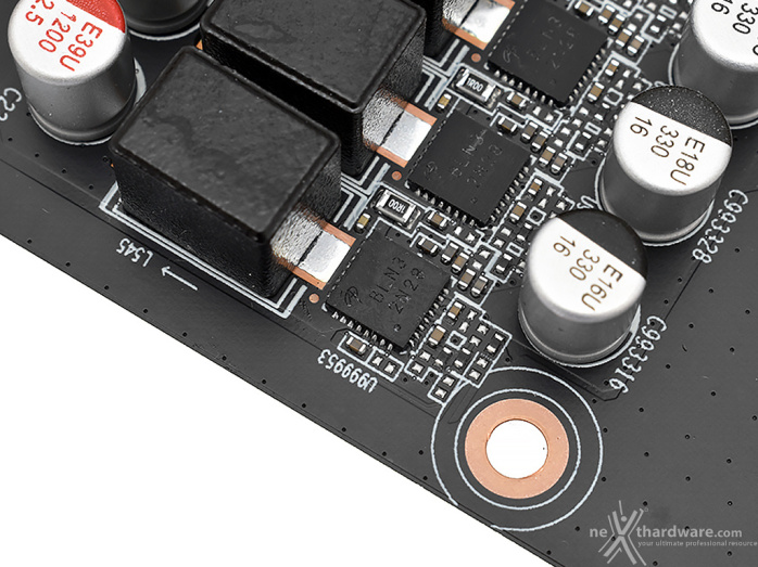 ZOTAC GeForce RTX 4070 Ti AMP Extreme AIRO 4. Layout & PCB 7