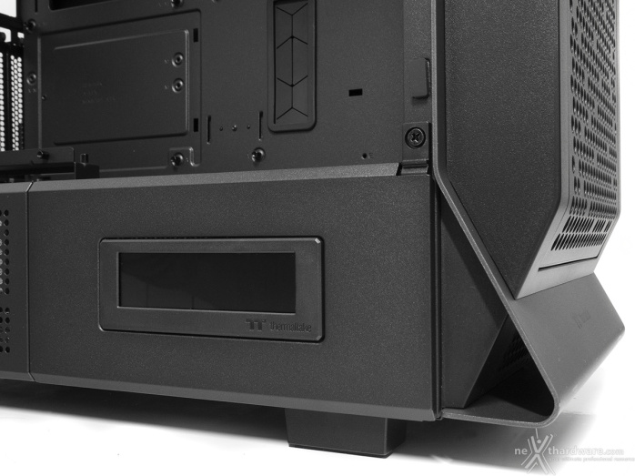 Thermaltake Ceres 500 TG ARGB 4. LCD Panel Kit 8