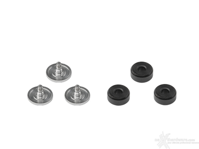 CORSAIR M65 RGB ULTRA WIRELESS 2. Visto da vicino - Parte prima 7