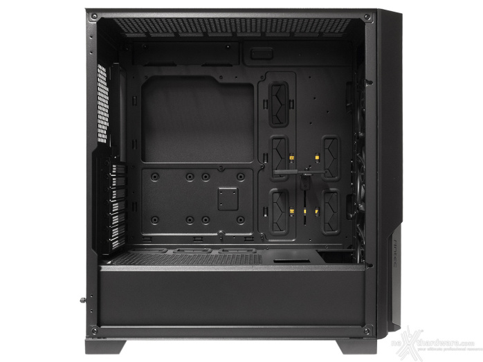 ANTEC P20C 3. Interno 2