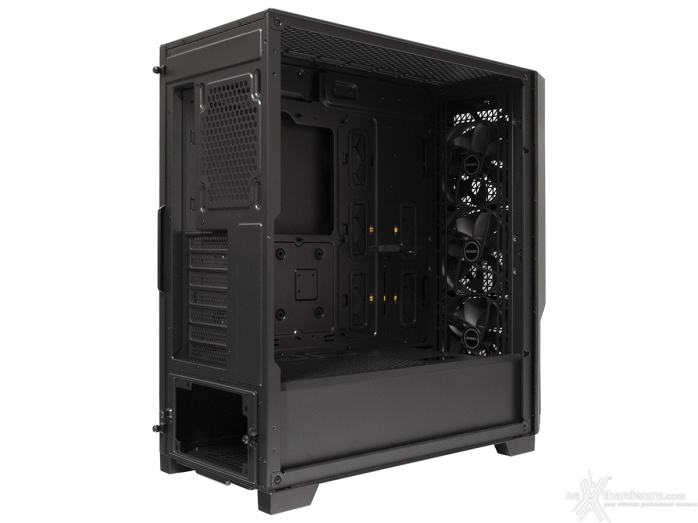 ANTEC P20C 3. Interno 3