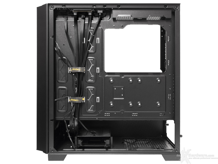 ANTEC P20C 3. Interno 8