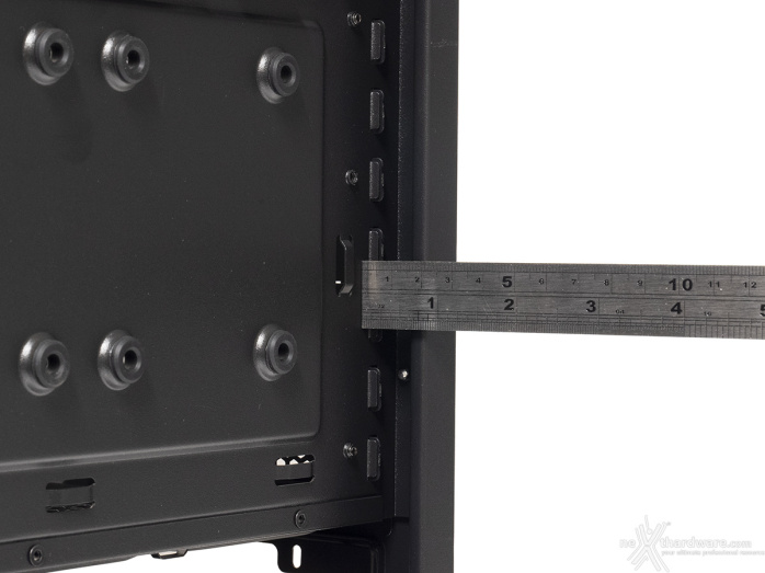 ANTEC P20C 3. Interno 11