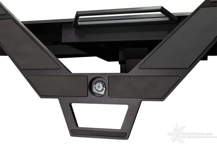 CORSAIR XENEON FLEX 45WQHD240 OLED 1. Packaging & Bundle 9