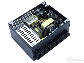 Cooler Master V SFX Platinum 1300 3. Interno 3