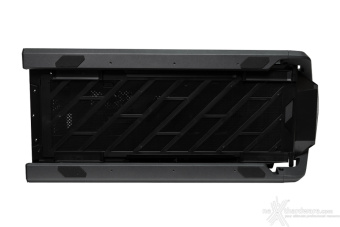 ASUS ROG Hyperion GR701 2. Esterno 11
