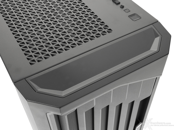 Antec Performance 1 FT 2. Esterno 6