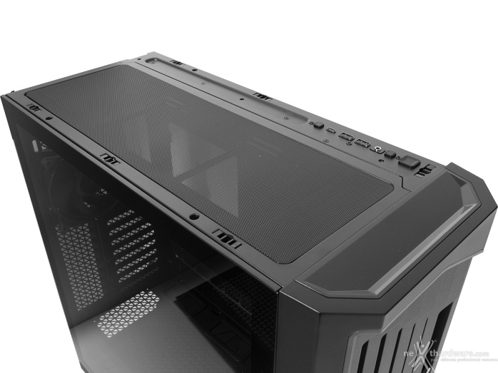 Antec Performance 1 FT 2. Esterno 11