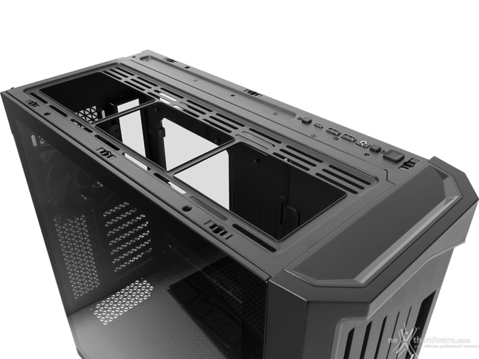 Antec Performance 1 FT 2. Esterno 12
