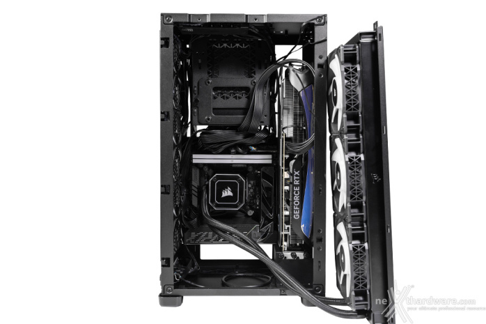 CORSAIR 2000D RGB AIRFLOW 5. Installazione componenti 4