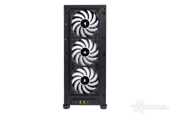 CORSAIR 2000D RGB AIRFLOW 3. Interno 4