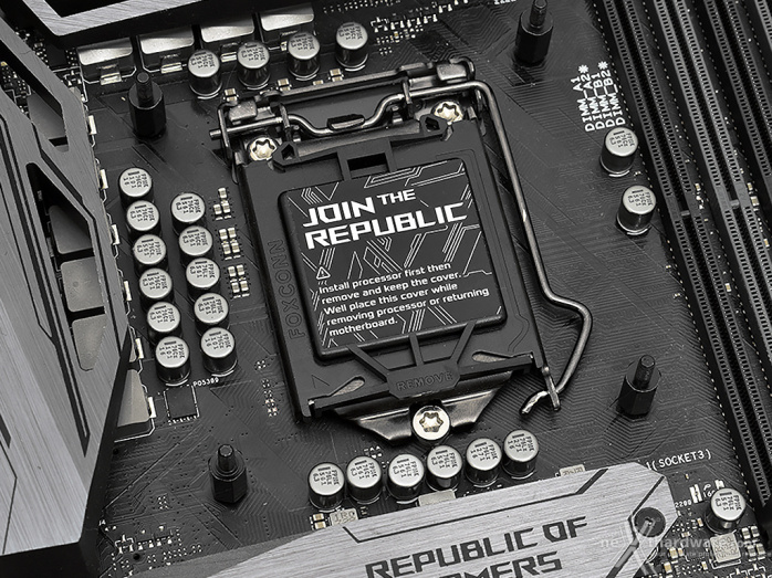 ROG RYUJIN III 360 ARGB 4. Installazione 3