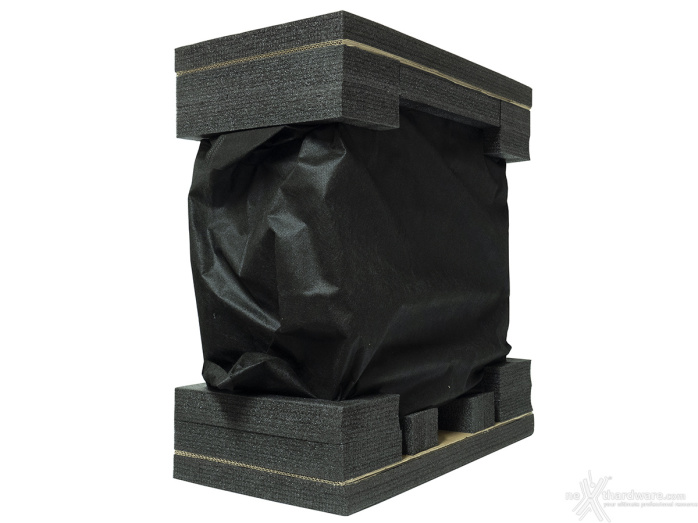 Phanteks NV7 1. Packaging & bundle 3
