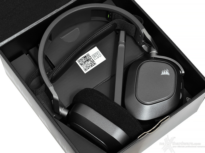 CORSAIR HS80 MAX WIRELESS 1. Unboxing 3