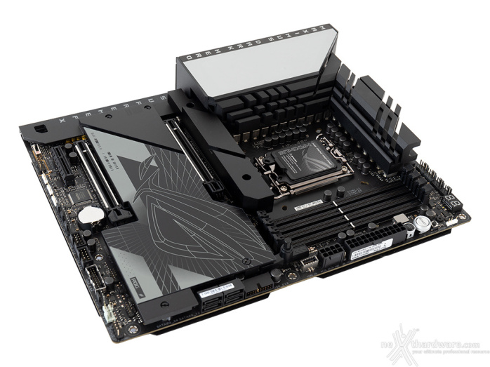 ASUS ROG MAXIMUS Z790 DARK HERO 3. Vista da vicino 1