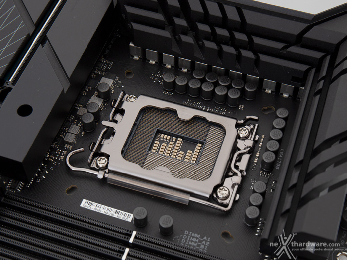 ASUS ROG MAXIMUS Z790 DARK HERO 3. Vista da vicino 7